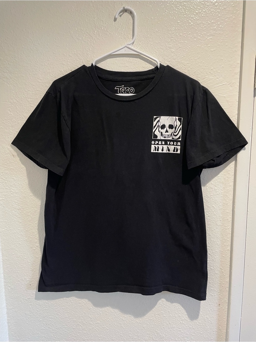 💀 OPEN YOUR MIND Trippy Skull Tee 🔥 Men’s M Black Streetwear Graphic T-Shirt ⚡